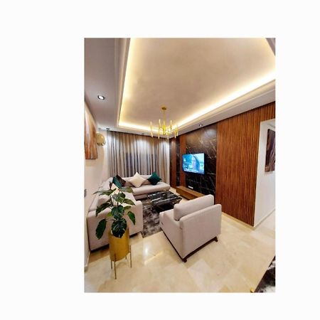 Modern Apartment Opposite The Hassan2 Mosque, Very Well Equipped And Stylish, 85 M2 With Gym And Direct Sea View With Underground Garage , Prohibits Unmarried Couples Of Arab Origin Касабланка Экстерьер фото