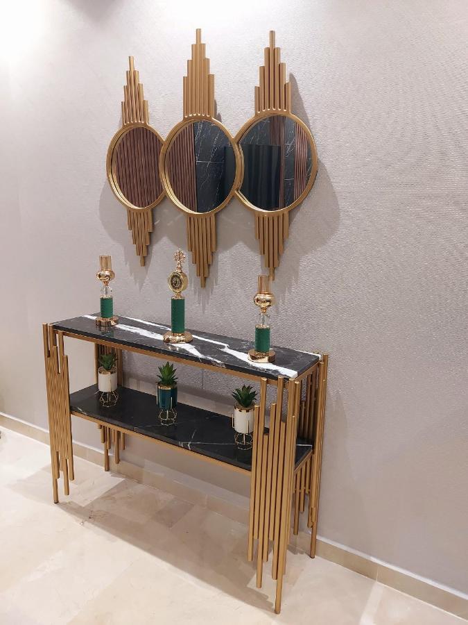 Modern Apartment Opposite The Hassan2 Mosque, Very Well Equipped And Stylish, 85 M2 With Gym And Direct Sea View With Underground Garage , Prohibits Unmarried Couples Of Arab Origin Касабланка Экстерьер фото