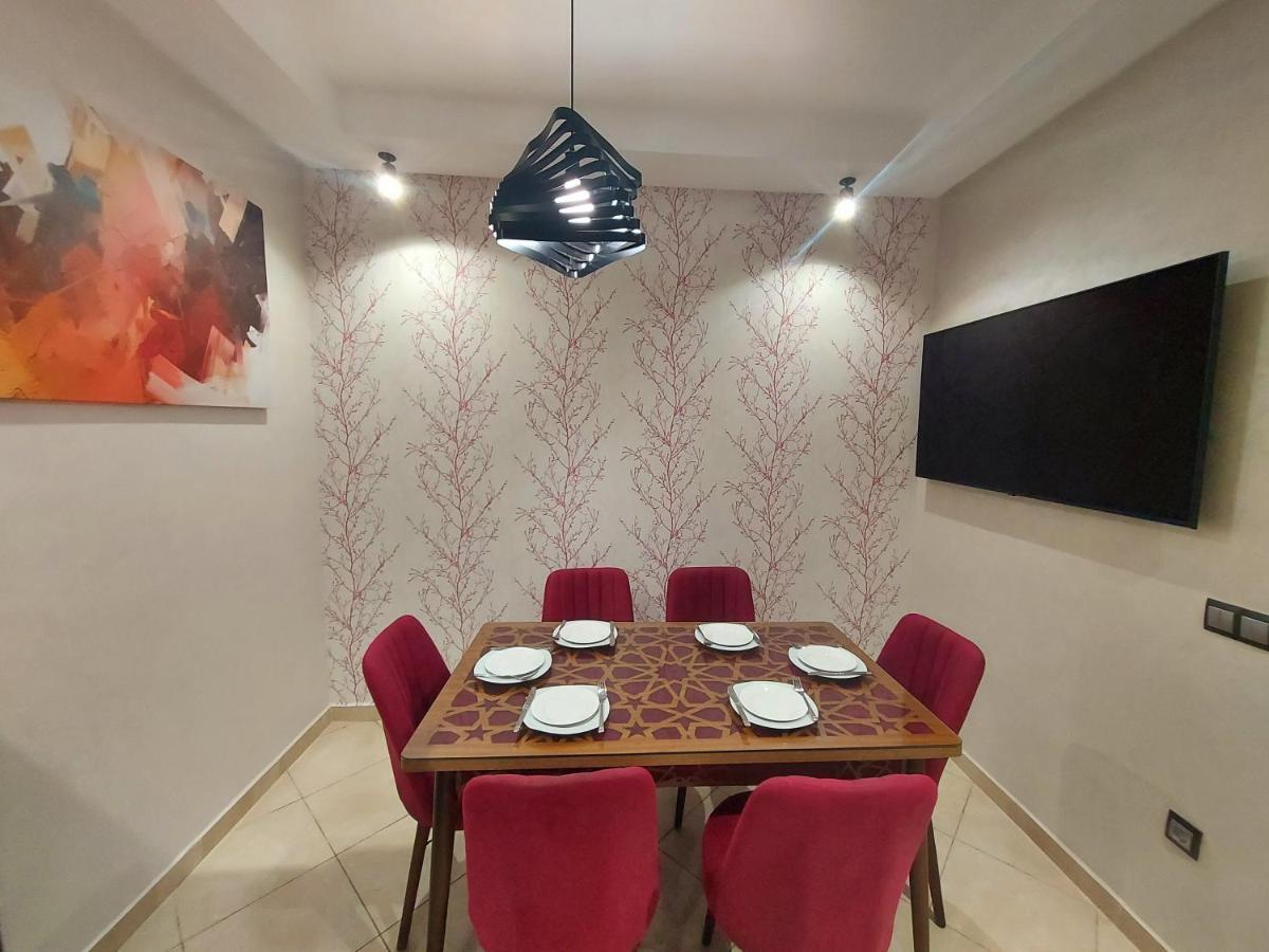 Modern Apartment Opposite The Hassan2 Mosque, Very Well Equipped And Stylish, 85 M2 With Gym And Direct Sea View With Underground Garage , Prohibits Unmarried Couples Of Arab Origin Касабланка Экстерьер фото