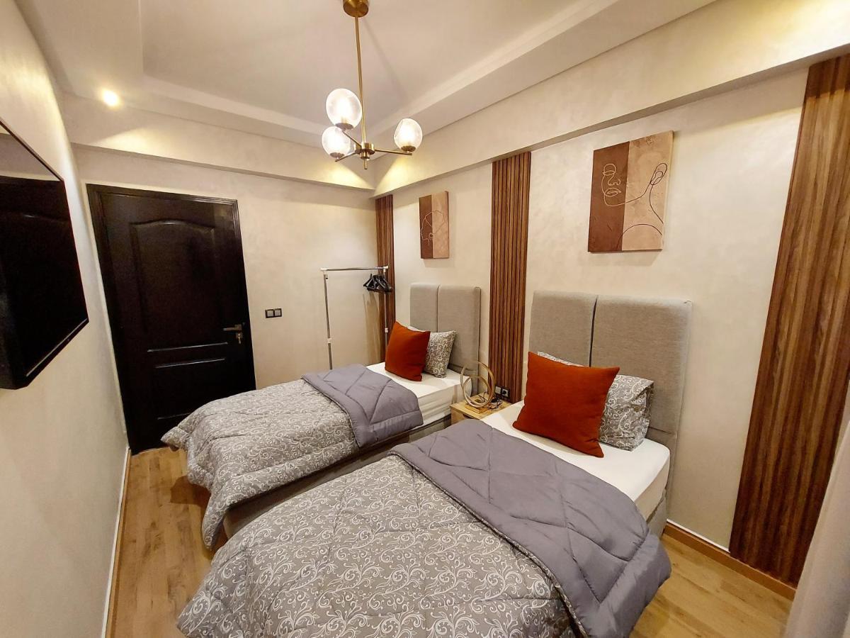 Modern Apartment Opposite The Hassan2 Mosque, Very Well Equipped And Stylish, 85 M2 With Gym And Direct Sea View With Underground Garage , Prohibits Unmarried Couples Of Arab Origin Касабланка Экстерьер фото