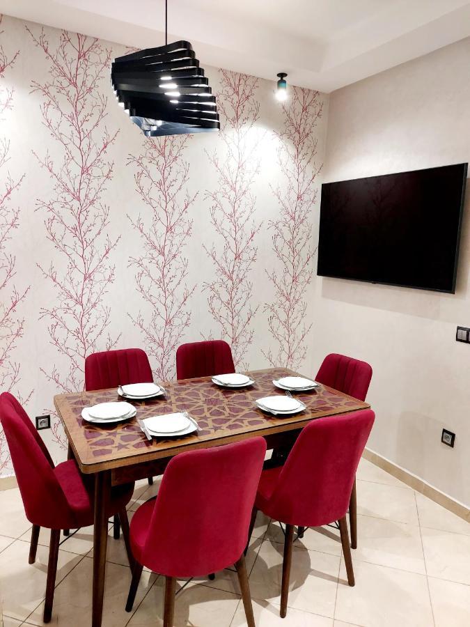 Modern Apartment Opposite The Hassan2 Mosque, Very Well Equipped And Stylish, 85 M2 With Gym And Direct Sea View With Underground Garage , Prohibits Unmarried Couples Of Arab Origin Касабланка Экстерьер фото