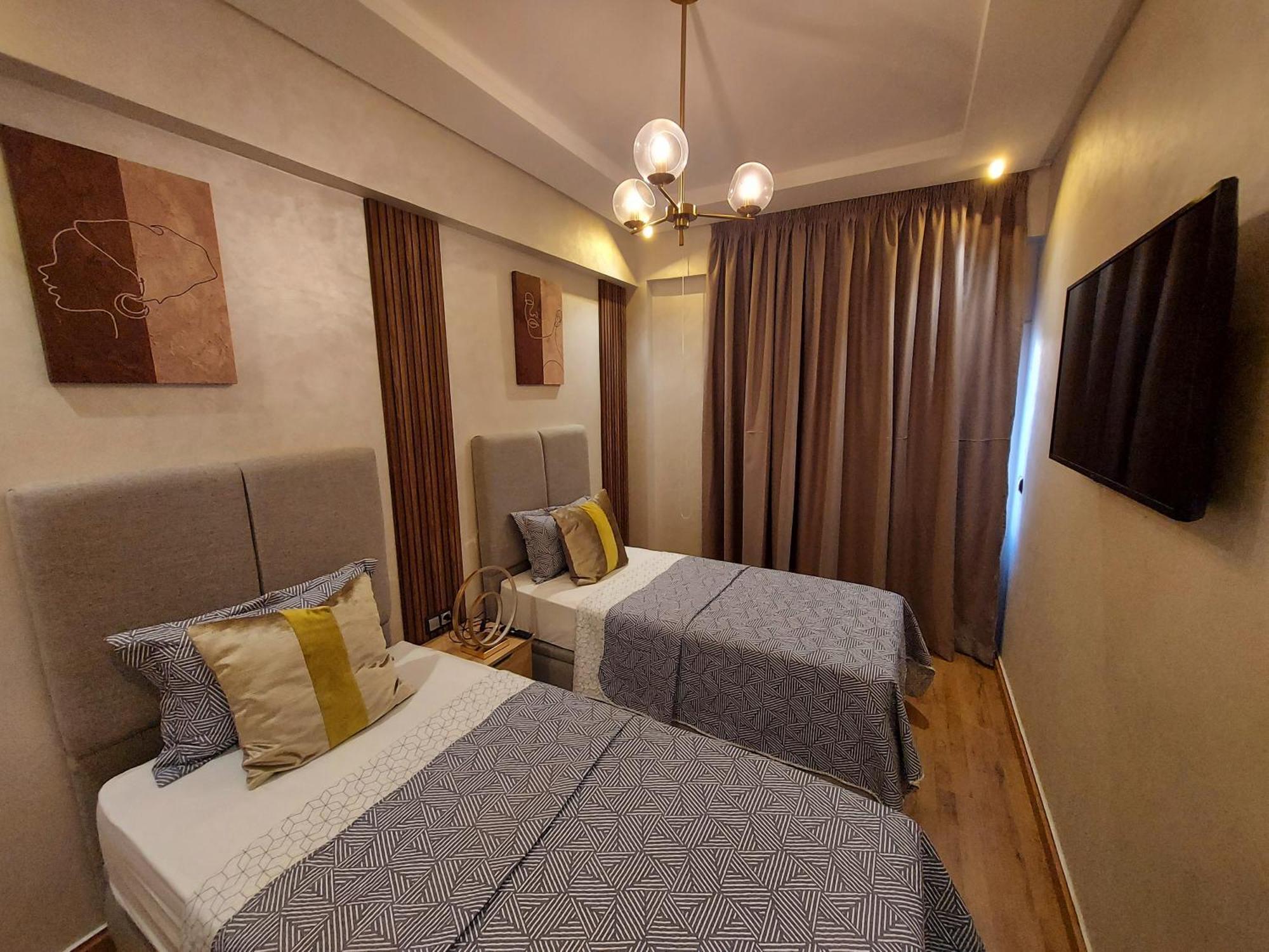 Modern Apartment Opposite The Hassan2 Mosque, Very Well Equipped And Stylish, 85 M2 With Gym And Direct Sea View With Underground Garage , Prohibits Unmarried Couples Of Arab Origin Касабланка Экстерьер фото